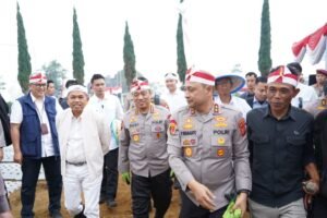 Wujudkan Swasembada, Wakapolri Pimpin Langsung Penanaman Perdana Bawang Putih Serentak